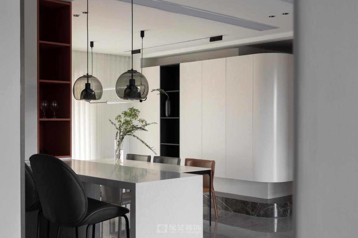 四口之家，小資幸福